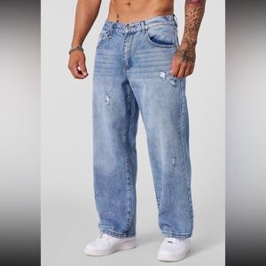 YoungLA Men's Loose Essential Jeans #6307 Never Worn Size Lg